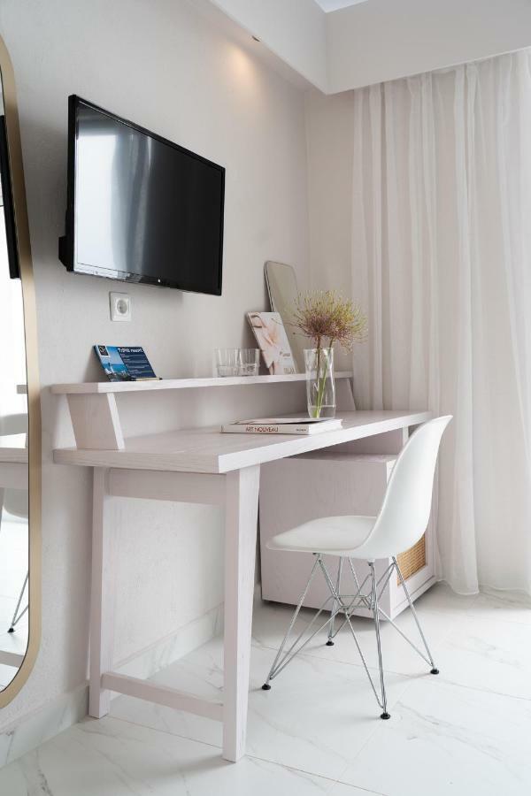 Deluxe Double or Twin Room,788737818:JPEG